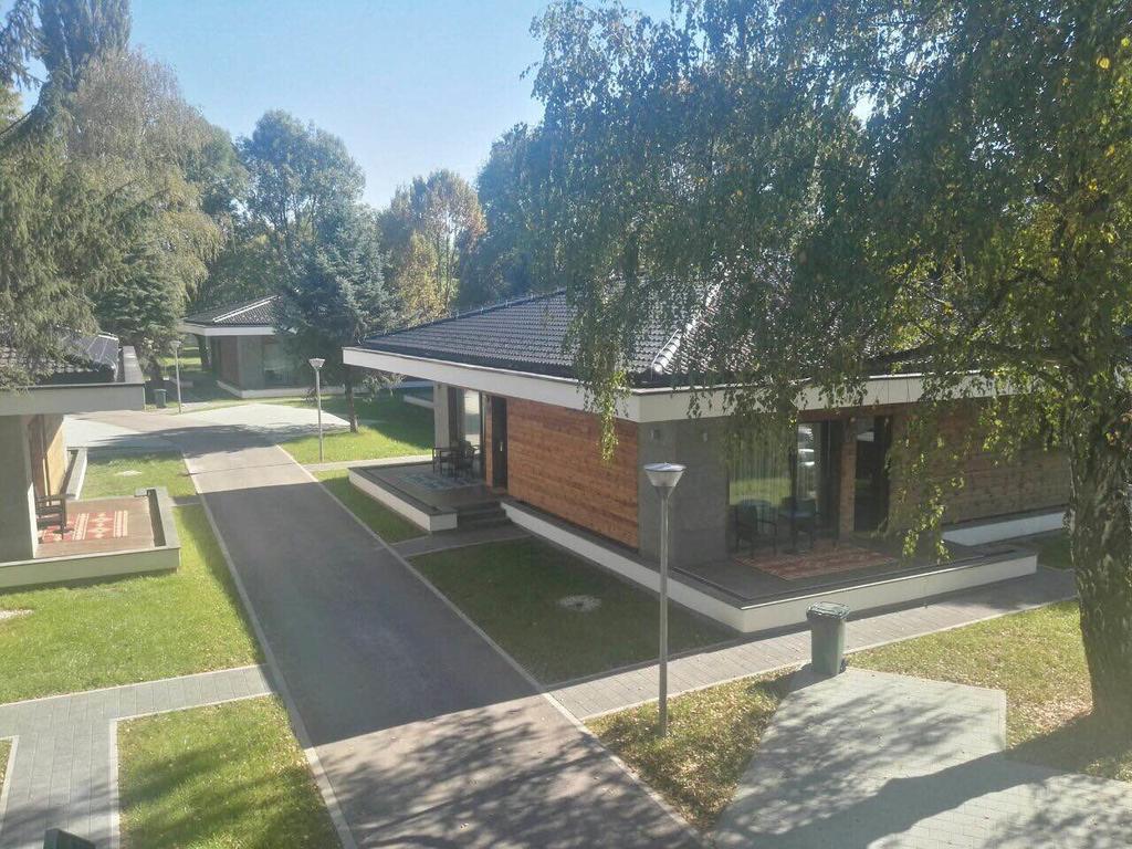 Villas And Apartments Oaza Ilidža Exterior foto